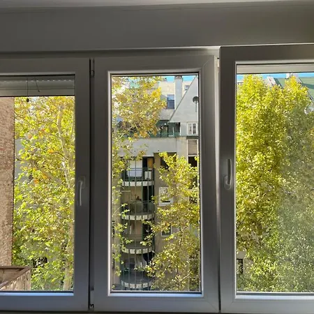 شقة Minutetoriver بلغراد