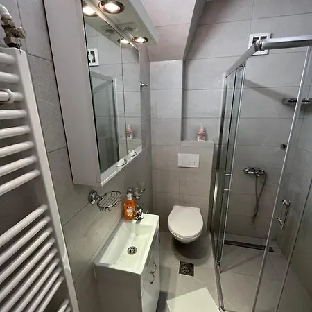 Apartment Minutetoriver